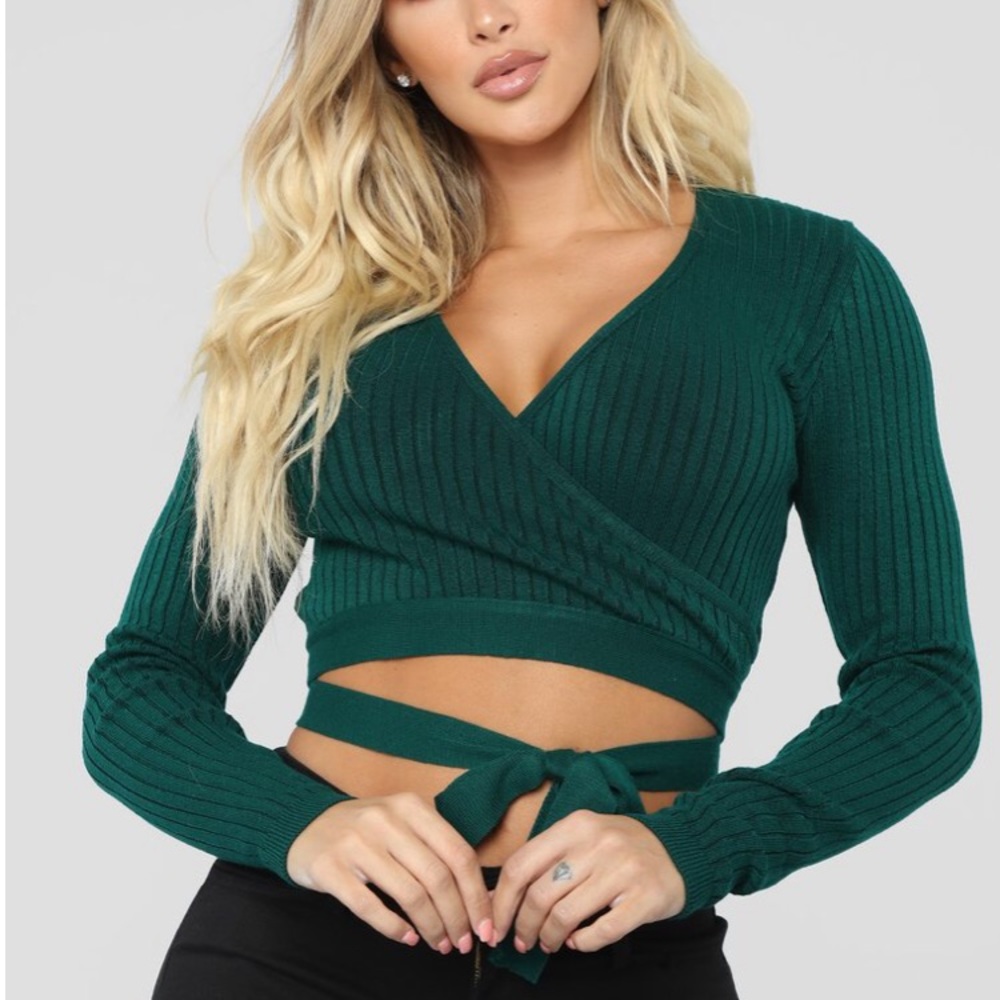 Green long sleeve sweater crop top (never worn)